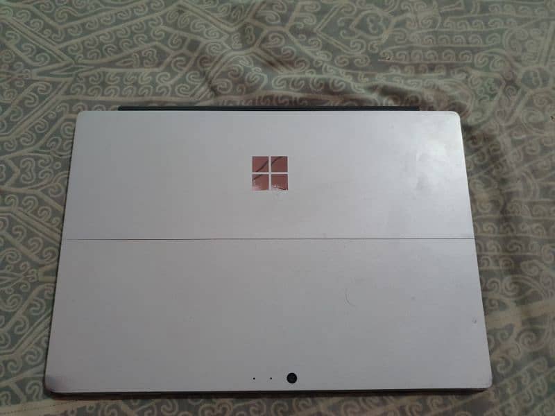 surface 4pro 8.256 cnt 03403035441 0