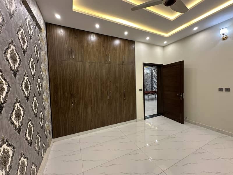 5 Marla Outstanding Brand New House Available for Sale in Canal Garden near Bahria Town Lahore 5