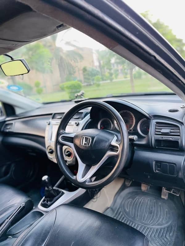 Honda City IVTEC 2012 chat piller geunine own name 8