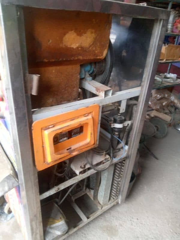 I want to sale my cone machine urgent 1