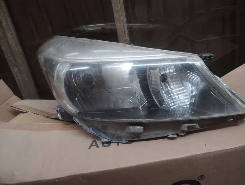 headlight vitz 2013/17 1