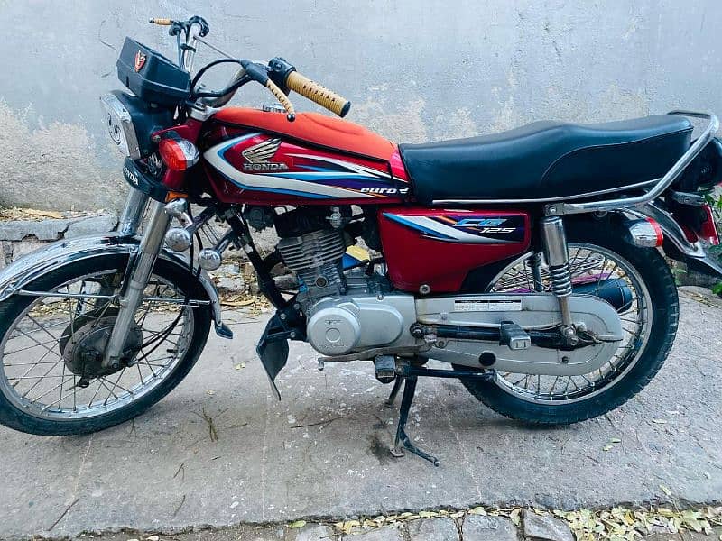 Honda CG 125 2016 Model 9