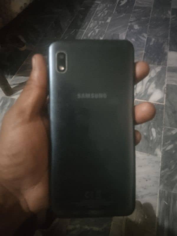 Samsung Galaxy a10 2 32 with box 5