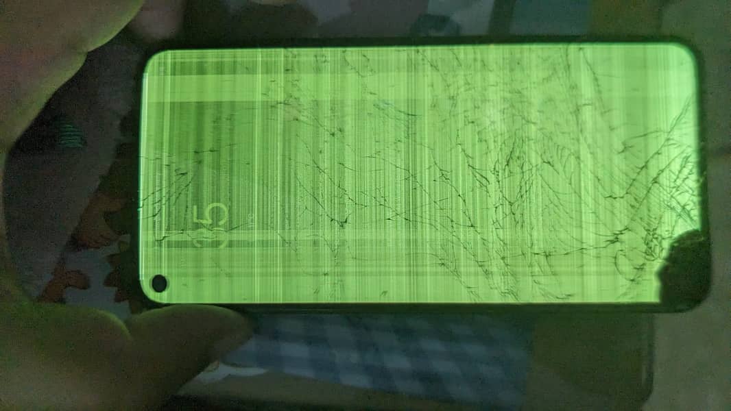 Google Pixel 5 8/128 screen damage rest ok 0