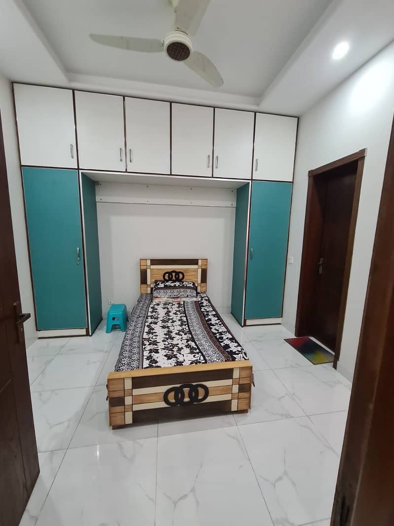 Hot Location! 10 Marla House for Sale in Fazaia Housing Scheme Phase 1 18