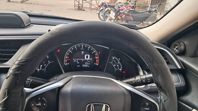 Honda Civic VTi Oriel Prosmatec 2018 15