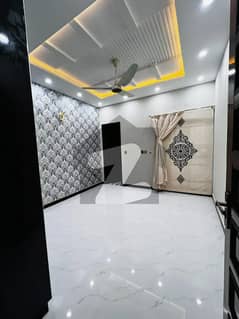 10 Marla Used House For Sale In Block H Canal Gardens Lahore