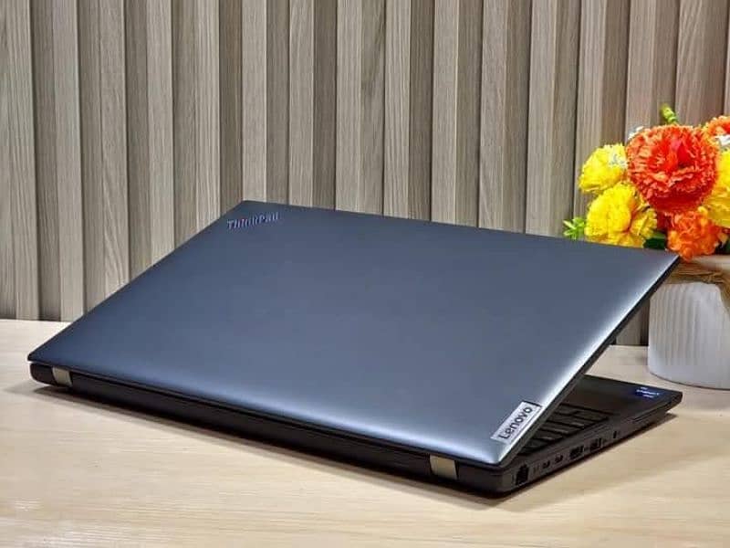 Touch Screen Lenovo ThinkPad Core i5 10th Gen Full HD 5HRS+ Backup 2