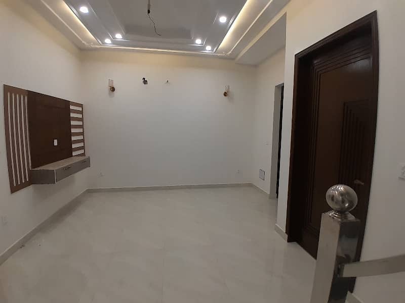 5 Marla House In Central Bankers Avenue - Block G For Sale 0