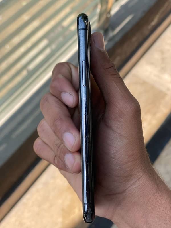 iPhone 11 Pro non pta 5