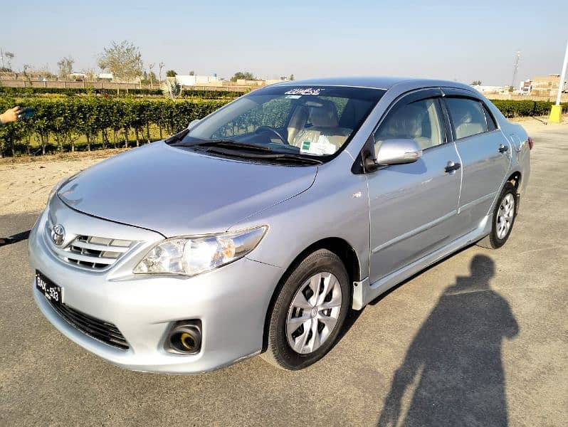 Toyota Corolla XLI 2013 3