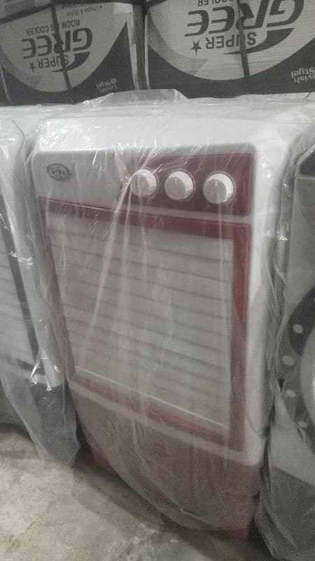 pure plastic body coolers 12