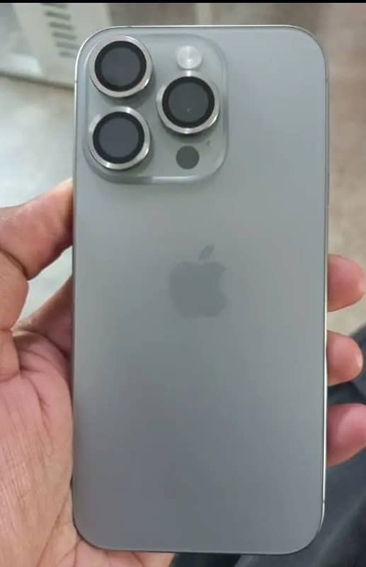 iPhone 15 pro max 256/GB non pta factory unlock 1