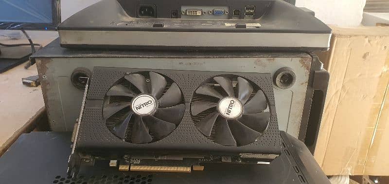 graphic card AMD RX570  4GB in good condition 4