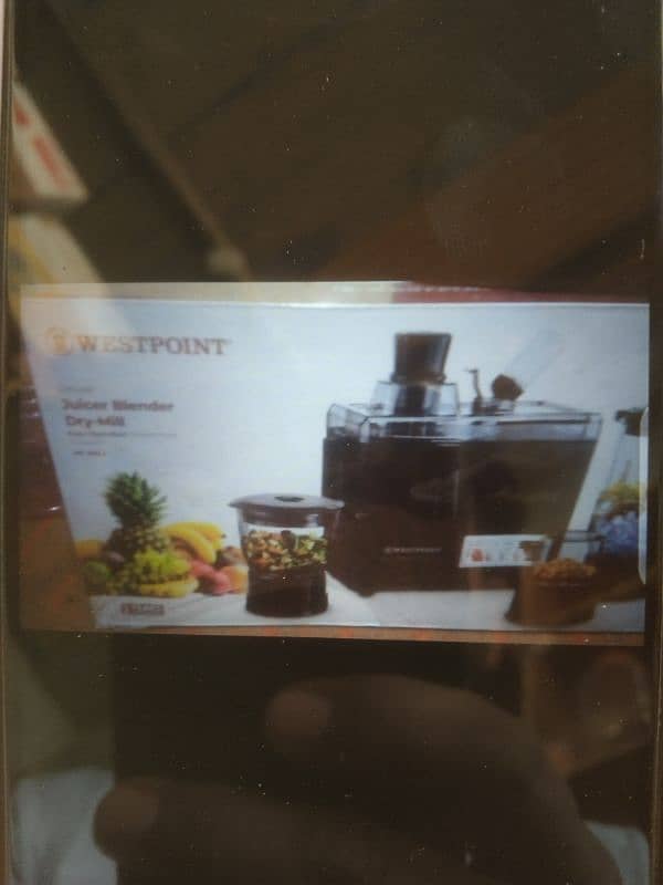 Brand New Juicer Blender deluxe by west point 0