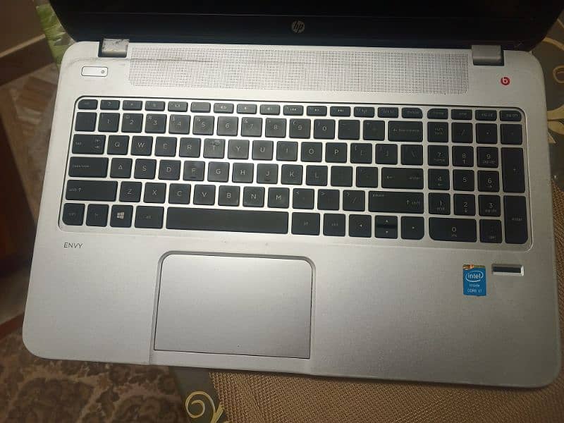 HP Envy 15 core i7 4th gen Laptop 1