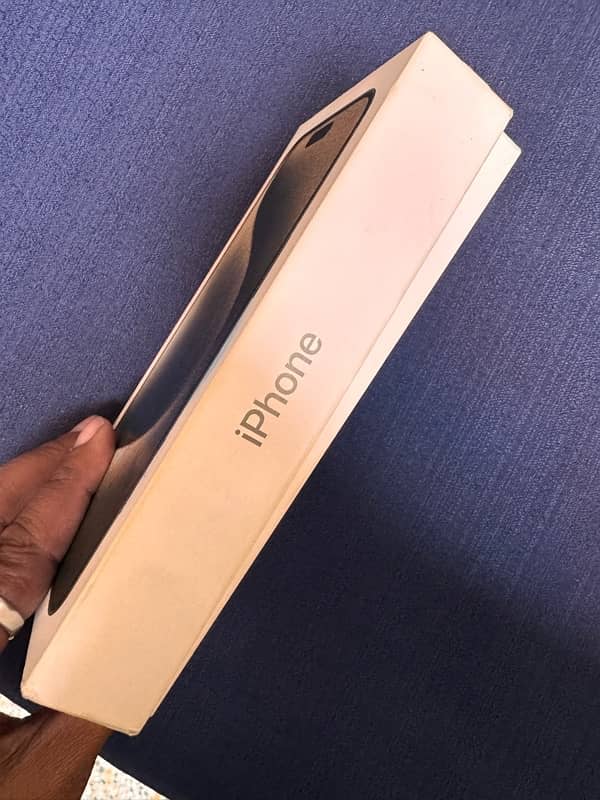 iPhone 15 pro max 256gb Non PTA 6