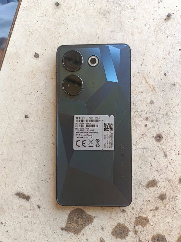 Tecno Camon 20 With Box and Charger 1