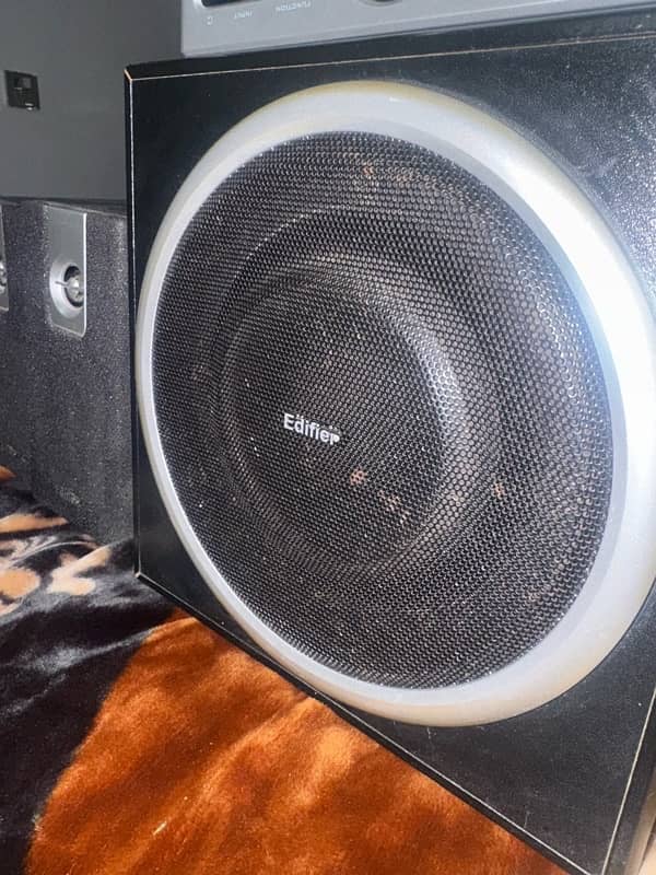 Edifier speakers model no c2 5