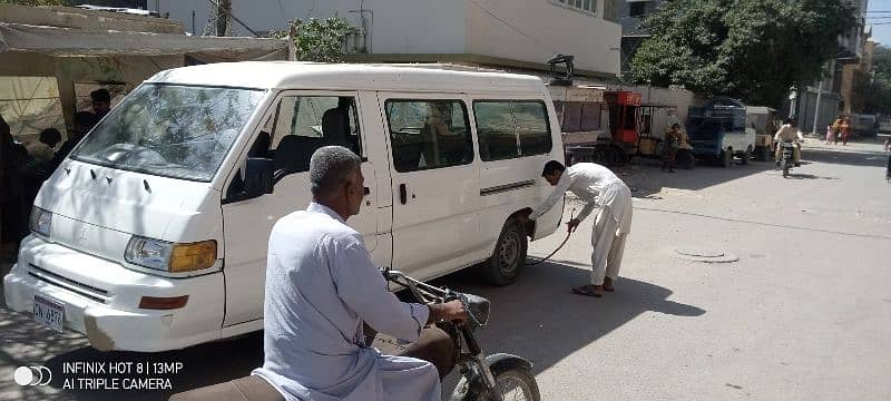 Mitsubishi L300 hiace for sale 6