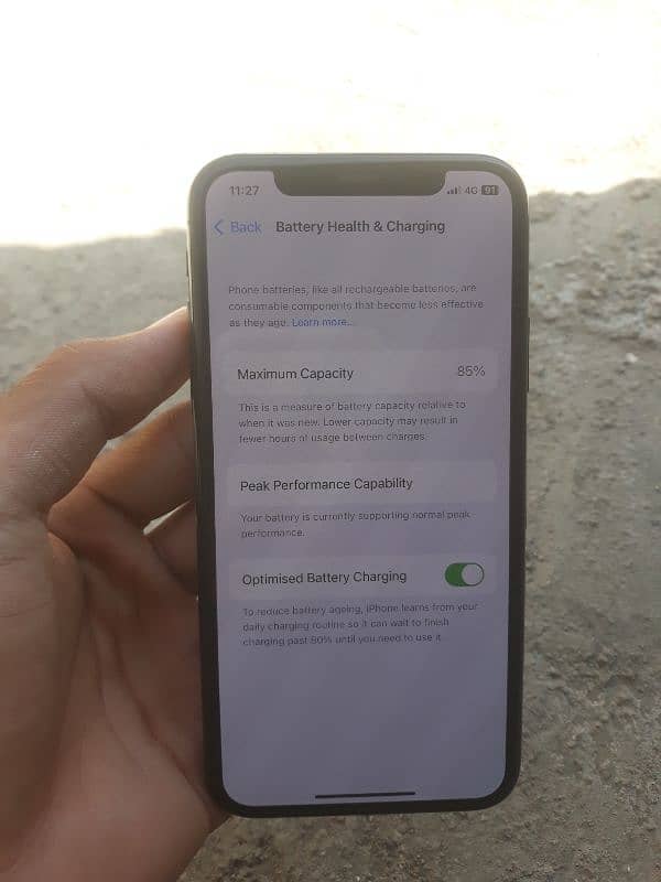 iPhone x 256 GB   |   non pta 2 months sim working 3