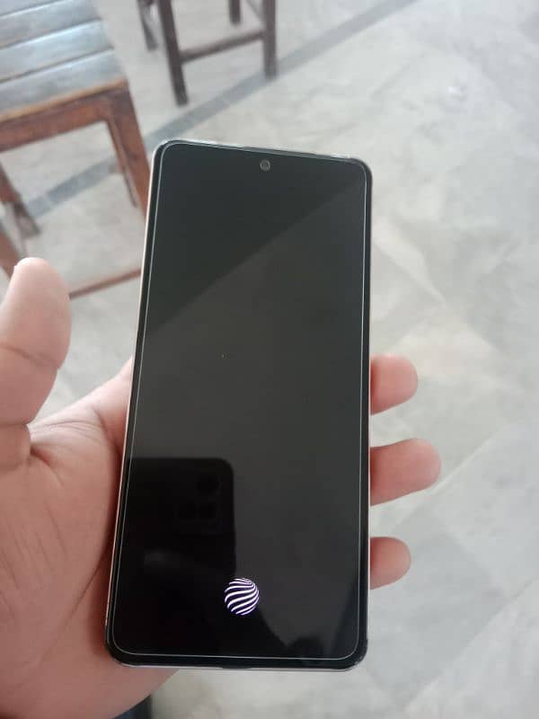 vivo v29e 8+8/256 gb 8