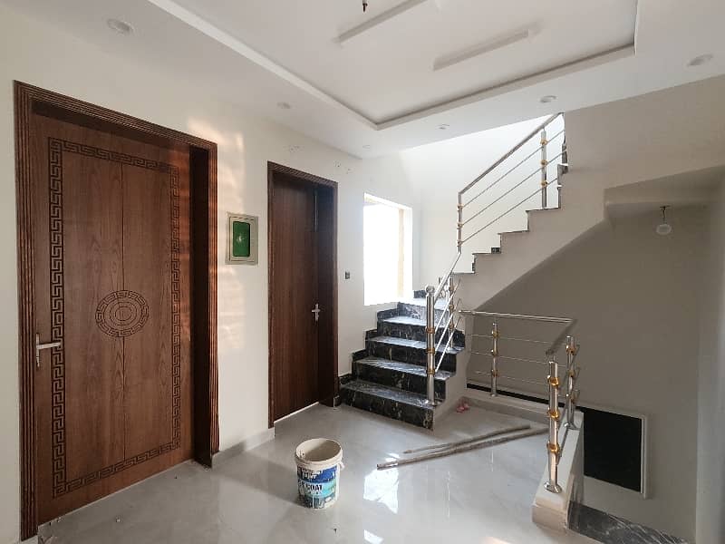 Prime Location House In Bahria Nasheman - Iris For Sale 15