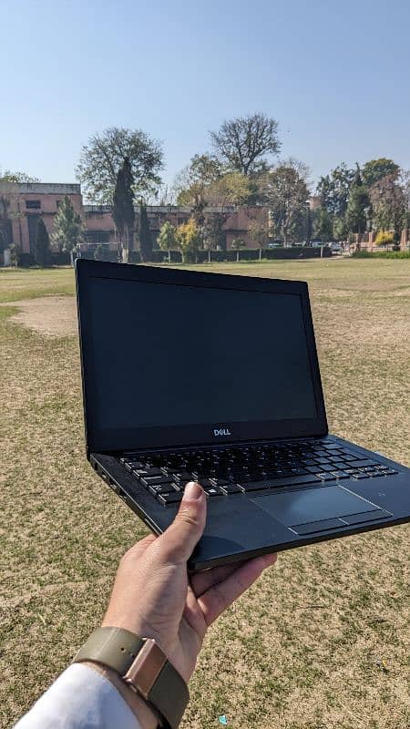 Dell Latitude 7290 Core i5  8th Generation 1