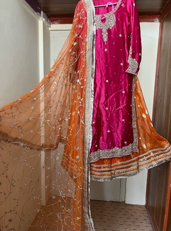 Mehndi Dress 3