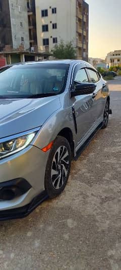 Honda Civic Oriel 2017