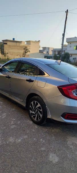 Honda Civic Oriel 2017 13