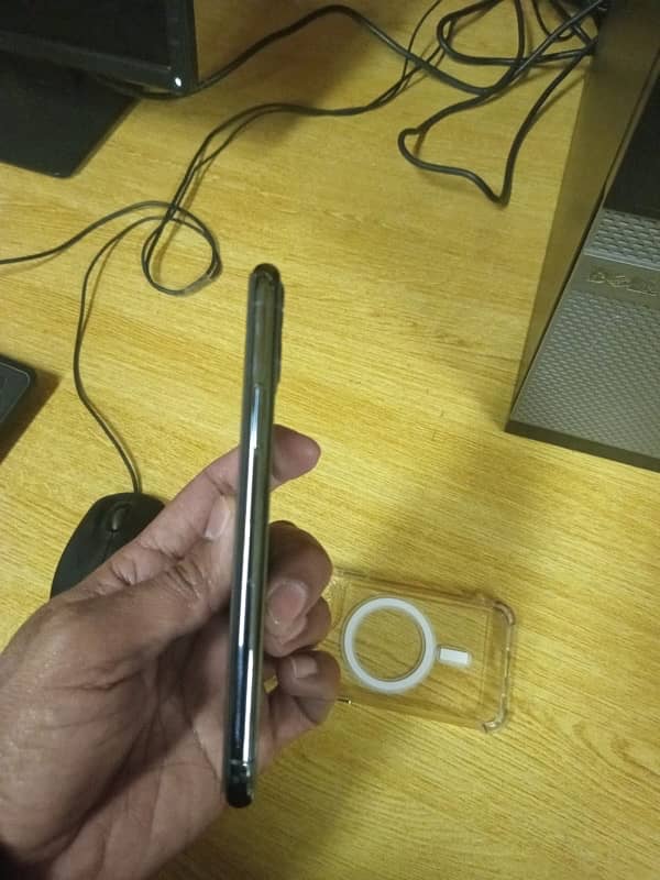 iPhone 11 Pro PTA approved 3