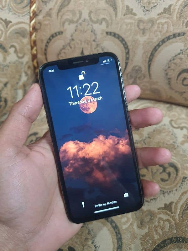 Iphone XS DUAL SIM PTA APPROVED. (READ ADD) 4