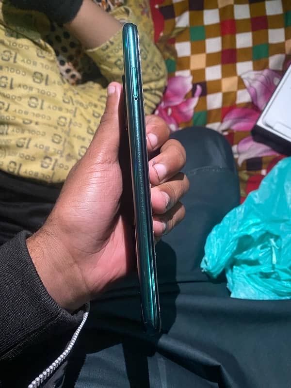 Infinx note 7 diba charger sath urgent sale no exchange 03404354938 3