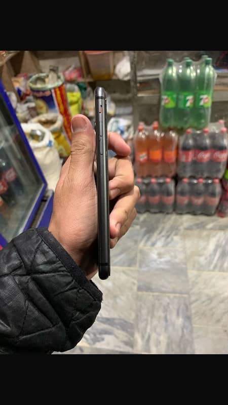 Iphone 8 - Water Pack - Jv - 64gb 4