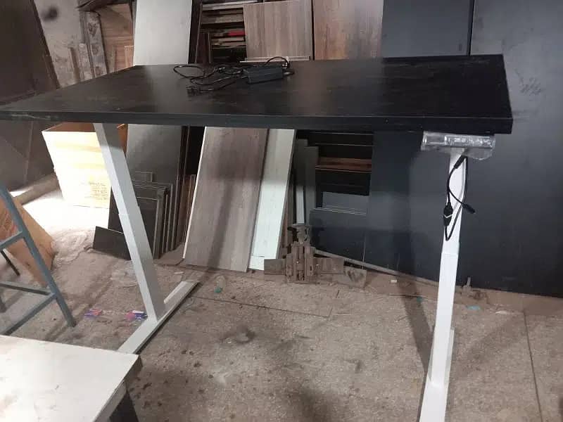 Electric Table/ Hight Adjustable Table 5