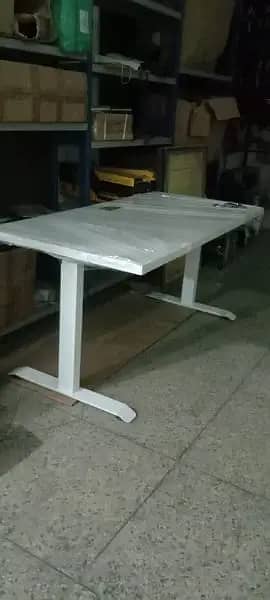 Electric Table/ Hight Adjustable Table 10