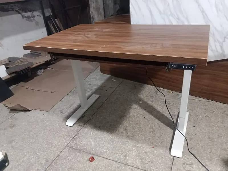 Electric Table/ Hight Adjustable Table 11