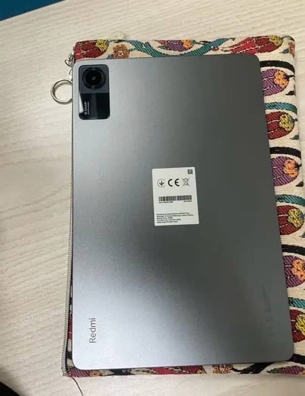 Xiaomi Redmi Tab Sade - 256GB/ 8GBRAM - Titanium Silver 1