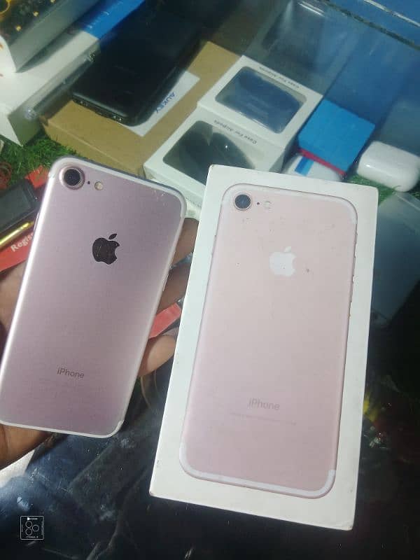 iphone 7 urgent sale 1