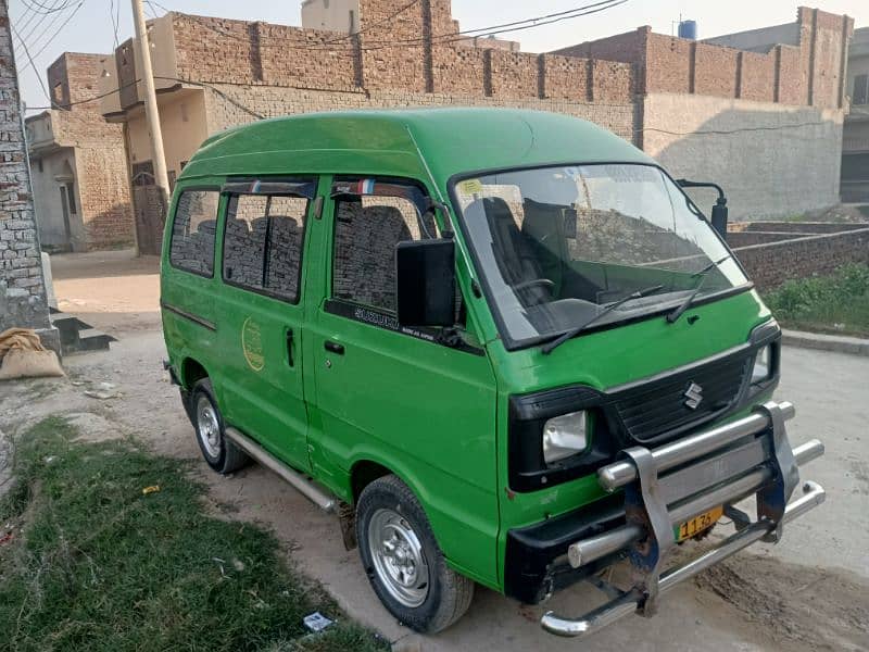 Suzuki Bolan green 2015 0