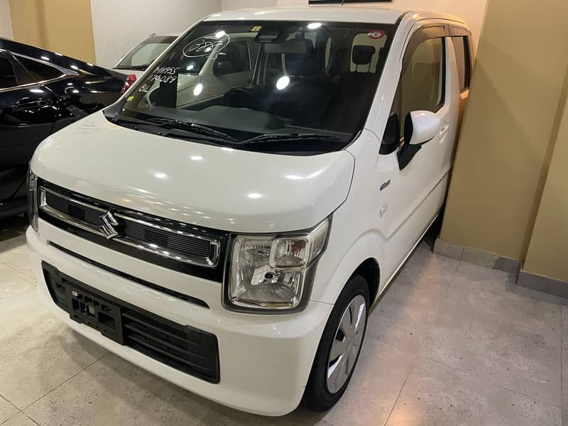 Suzuki Wagon R 2021/2024 (4.5 Grade verifiable auction sheet ) 1