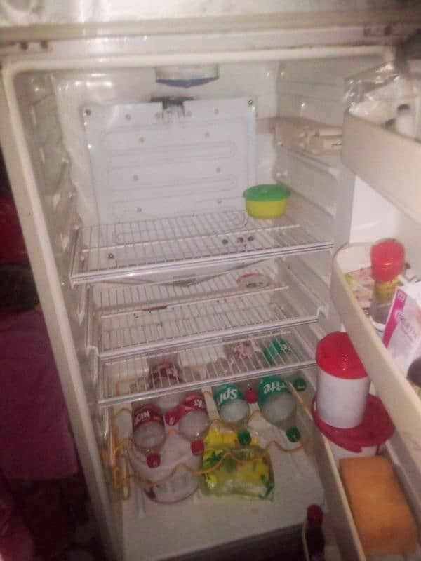 dawlance refrigerator for sell 0