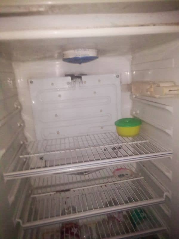 dawlance refrigerator for sell 3