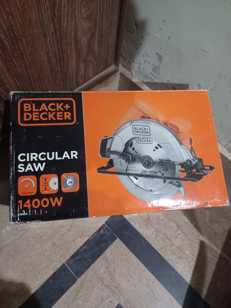 BLACK + DECKER CIRCULAR SAW AND JIGSAEW 3