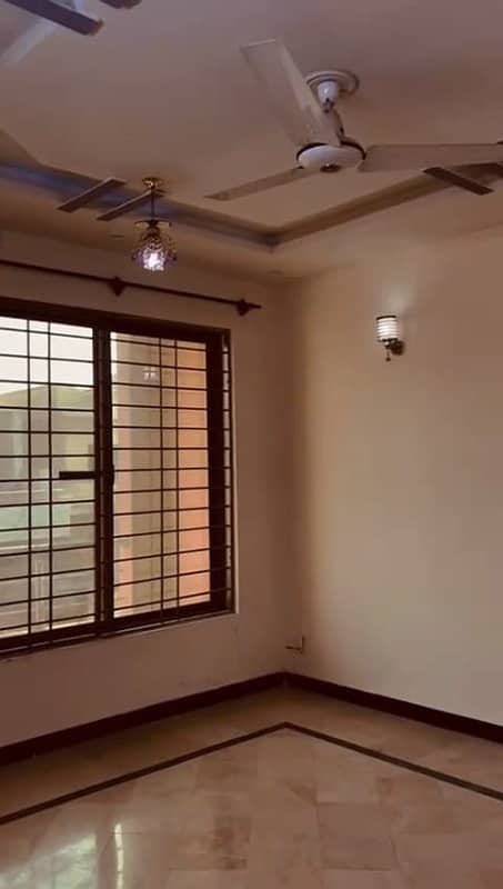 10 Marla Upper Portion available for Rent 3