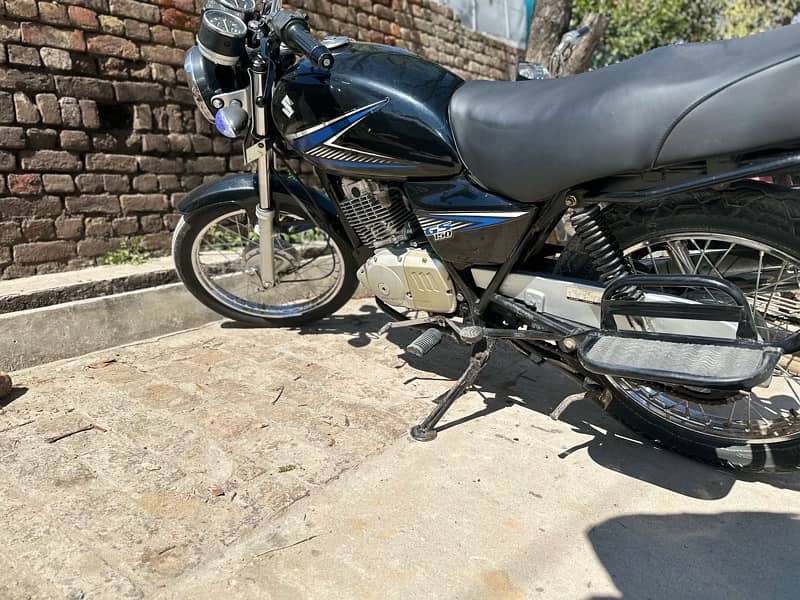 Suzuki GS 150 for Sale 11