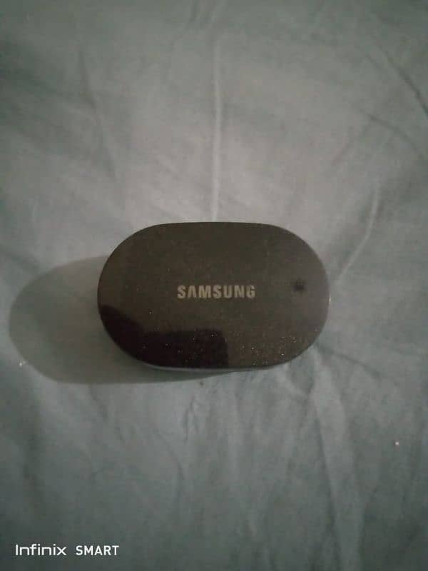 Samsung air 16 PRO buds 2