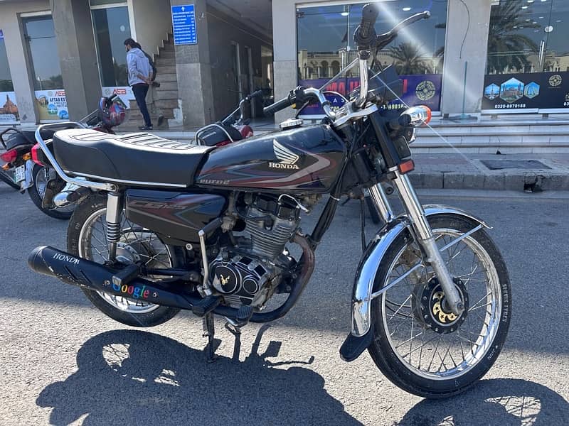 Honda CG 125 black bike sale 1