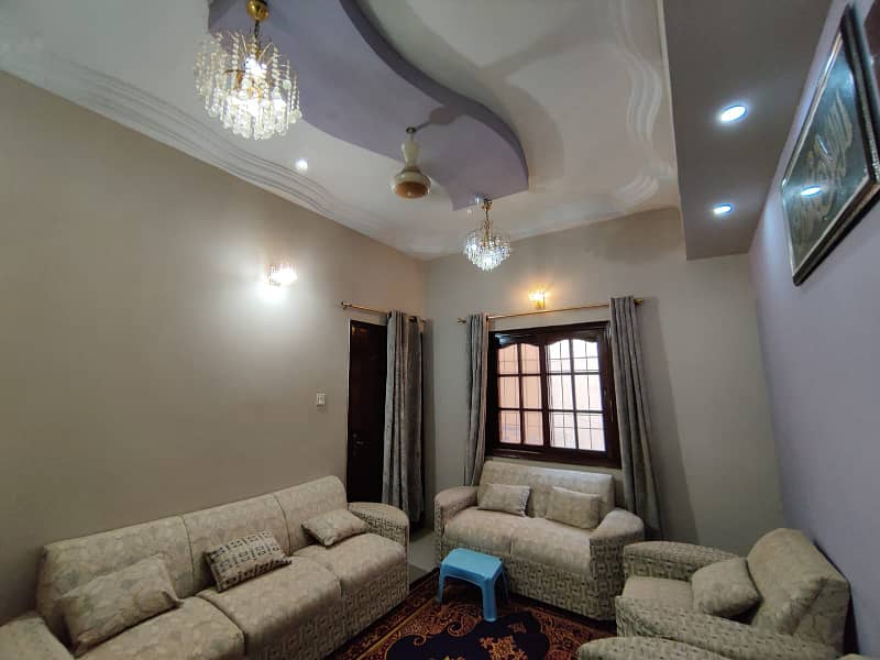 SECTOR 11/A BEAUTIFUL FIRST FLOOR PORTION, 200 FT WIDE ROAD, NORTH KARACHI 1